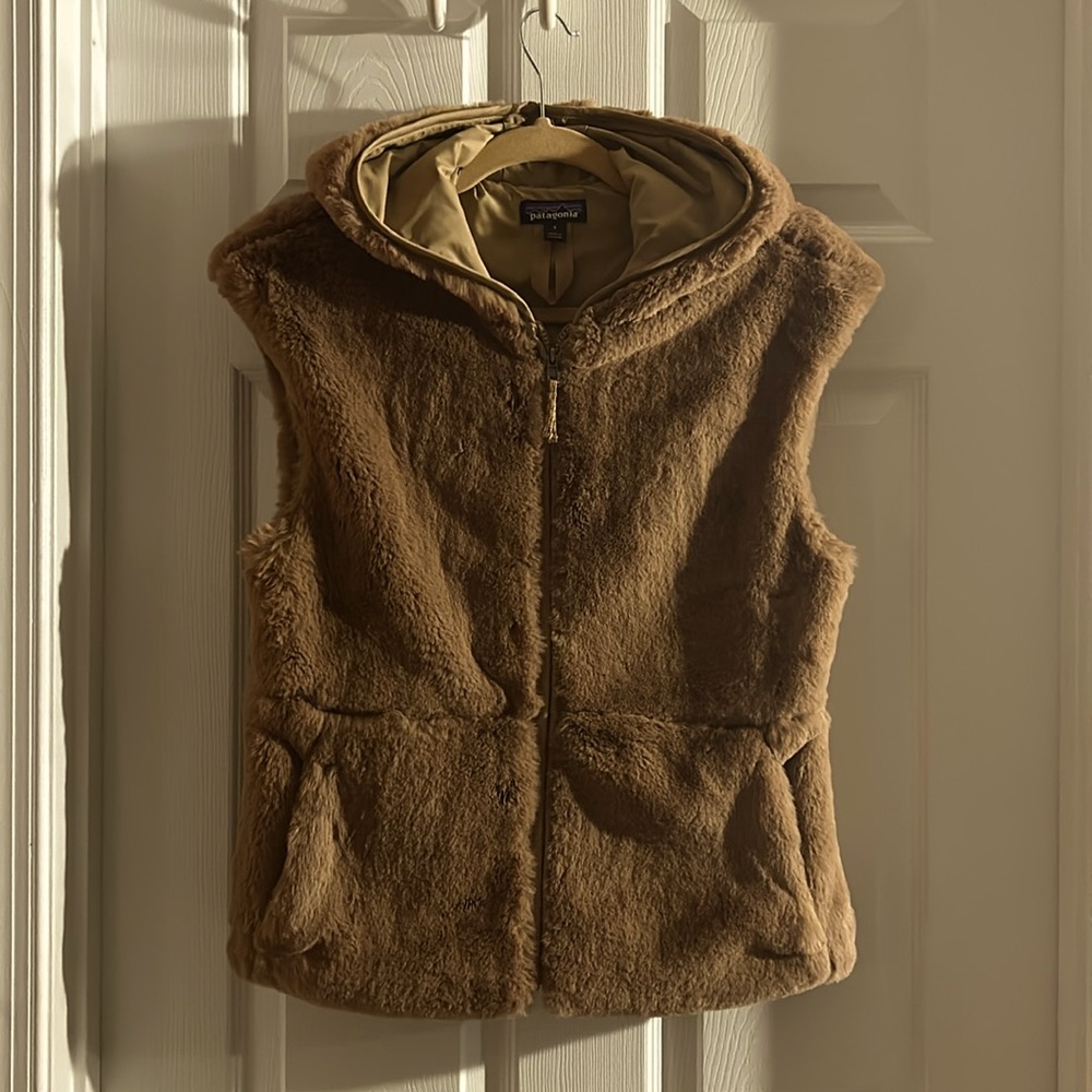 Patagonia vest size S